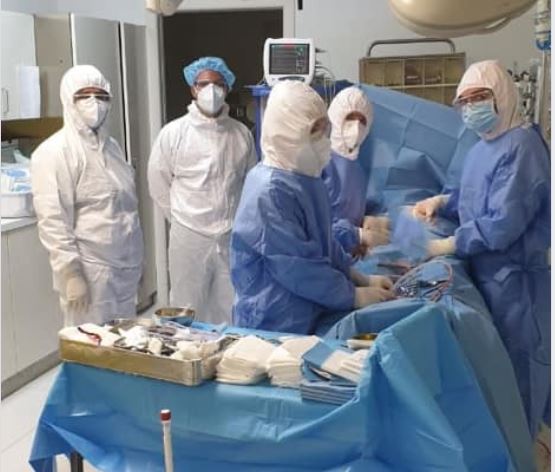 Rrezikoi humbjen e gjymtyrës nga COVID-19, operohet suksesshëm në Tiranë