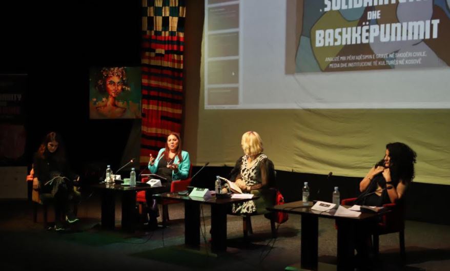 Dumoshi në FemArt: Aty ku menaxhojnë gratë, sukseset janë më të mëdha