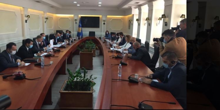 ​Zemaj: Jemi në kontakt me partnerët ndërkombëtarë për vaksinën anti-COVID