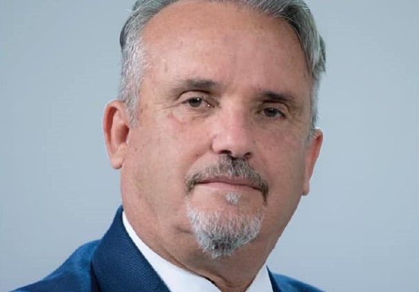Humb betejën me COVID-19 profesori Milaim Berisha