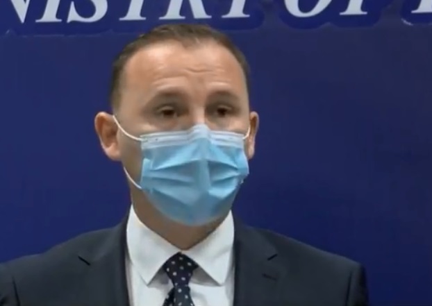 Zemaj: Të gjithë mjekët specialistë do të jenë të punësuar