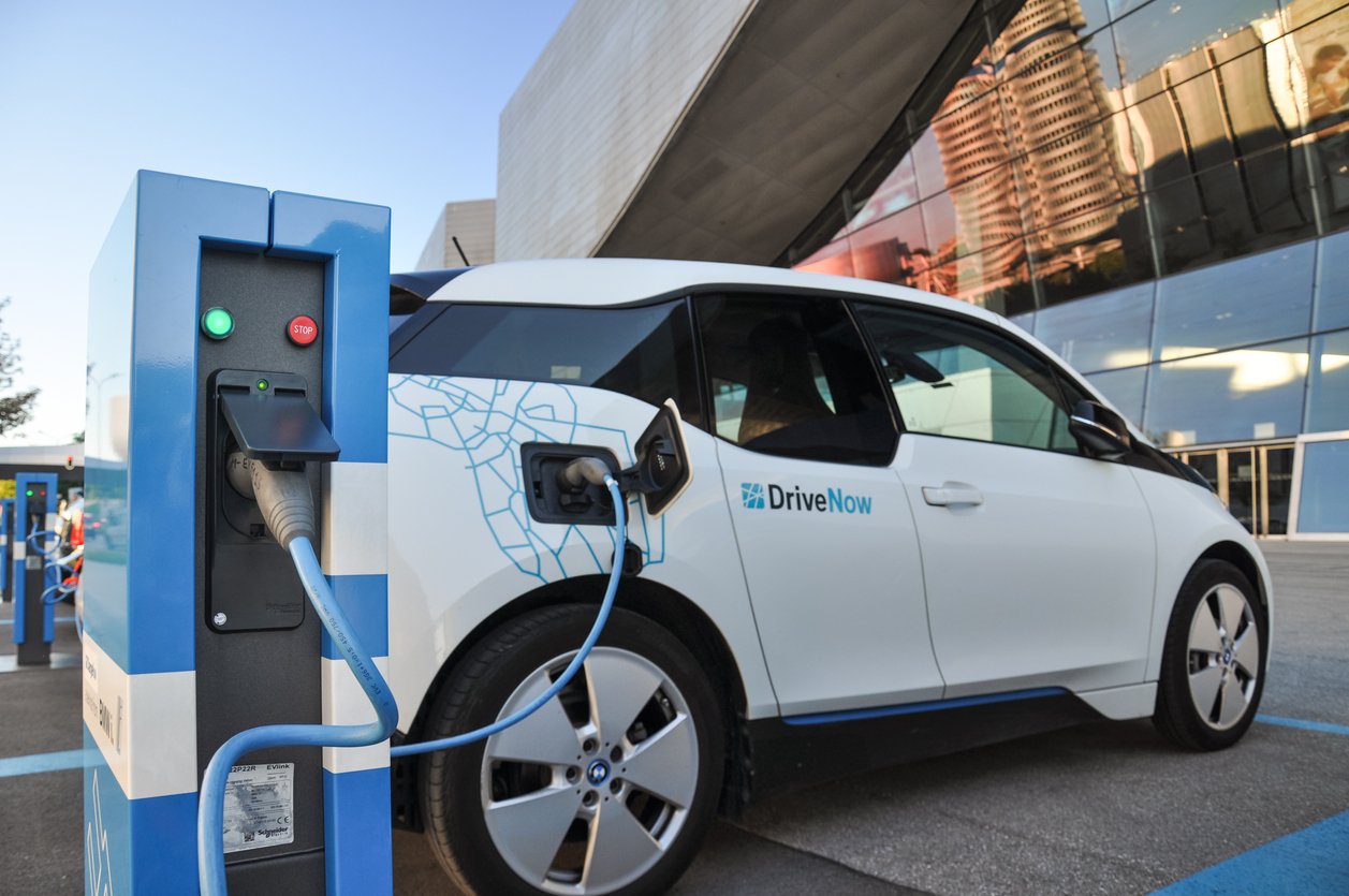 Gjermania pritet t’i ketë rreth 15 milionë vetura elektrike deri më 2030