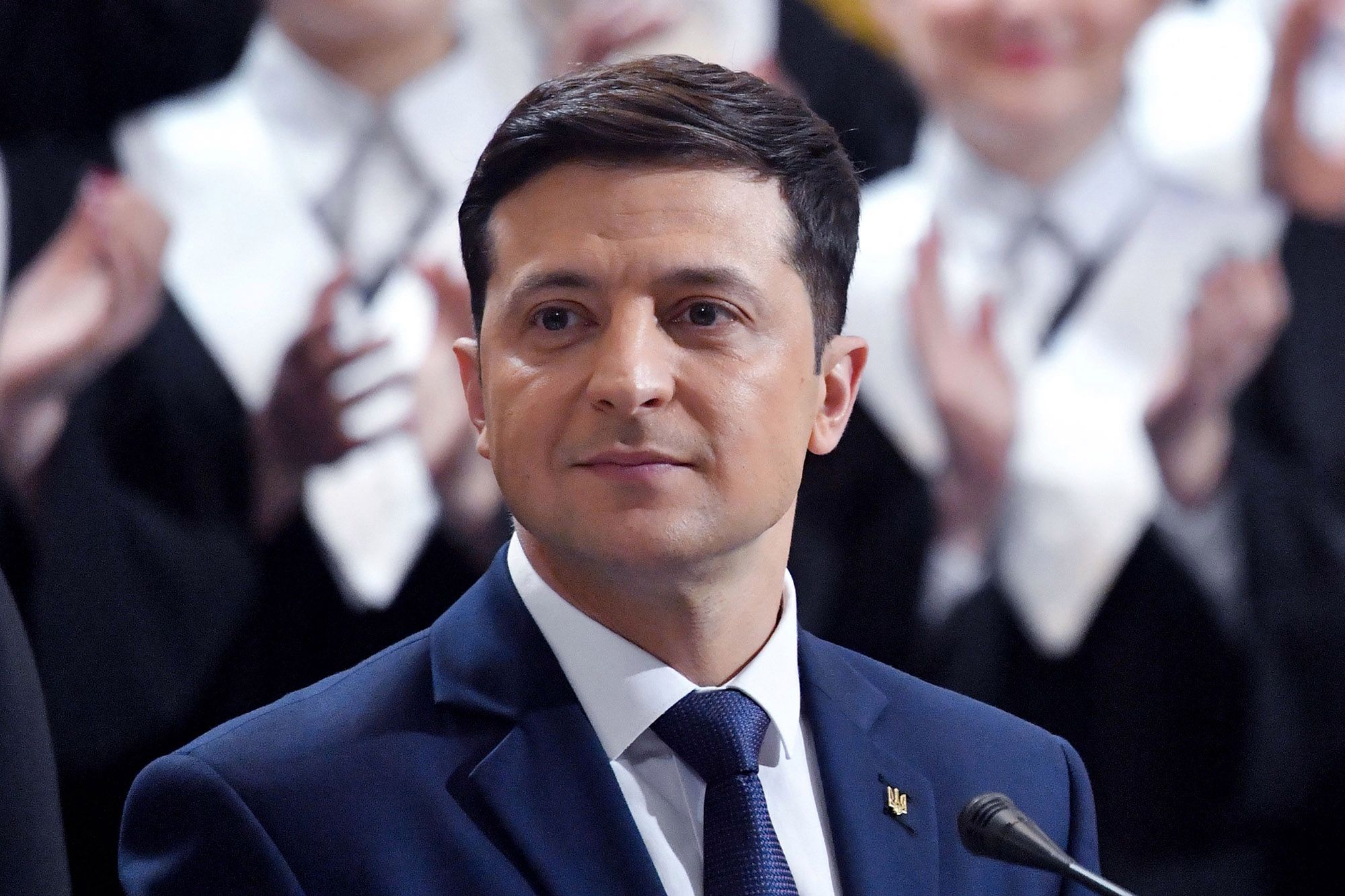 Presidenti ukrainas hospitalizohet me COVID-19, derisa vendi shënon rekord të ri të rasteve