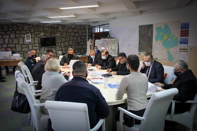 Haziri: Kemi numër më të madh të të shëruarve dhe ulje të infeksionit në Gjilan