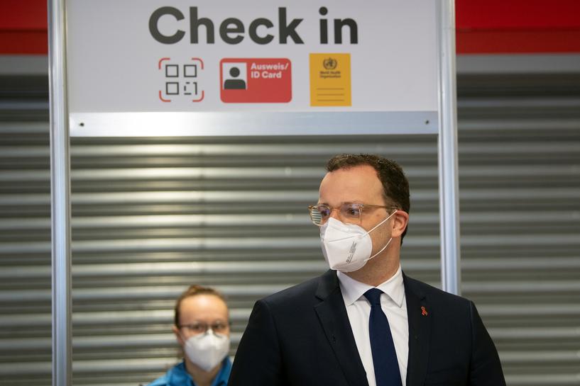 Ministri gjerman kërkon masa shtesë ndaj COVID-19 në disa rrethe