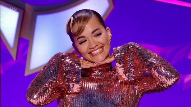 Rita Ora pjesë e jurisë së emisionit të njohur në Britani, "The Masked Singer"