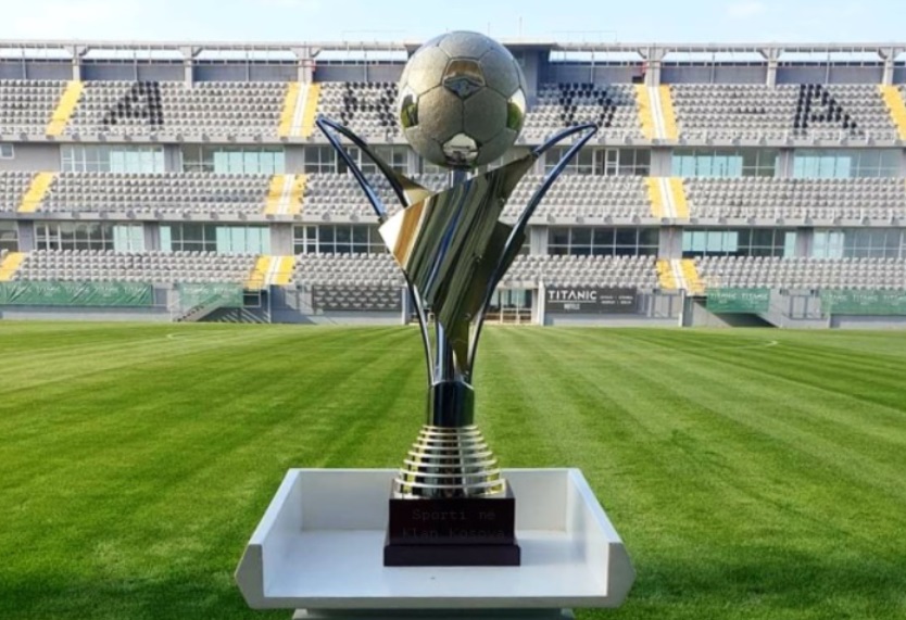 PRISHTINA FITON TROFEUN E SUPERKUPËS SË KOSOVËS