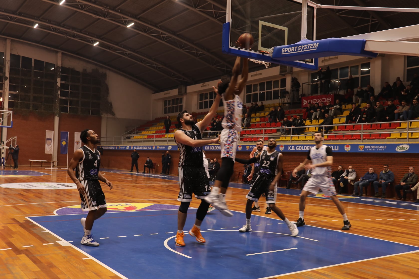 Prishtina mposht Ponte Prizrenin - shkon në finale