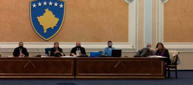 Në gjykimin për rastin “Stenta 2”, dyshohet se po marrin pjesë edhe persona me COVID-19