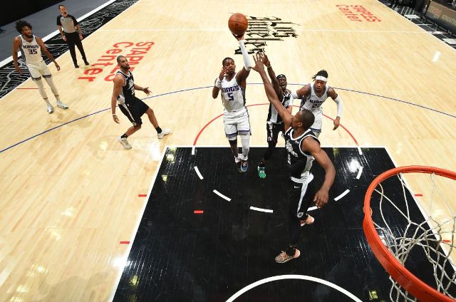 “Mbretërit” vazhdojnë me fitore në NBA