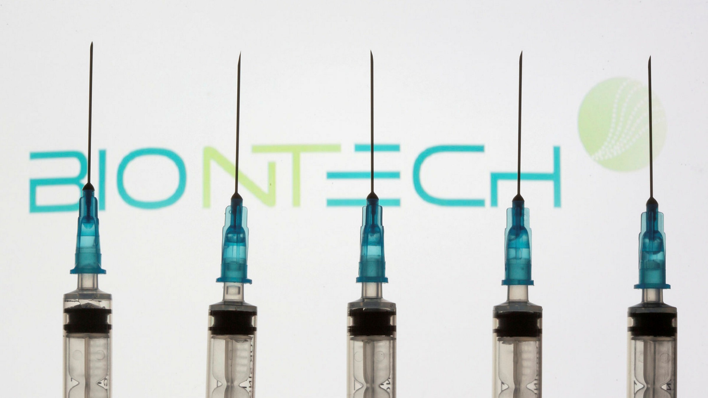 BioNTech do të shpërndajë 75 milionë doza shtesë të vaksinës ndaj COVID-19 në BE