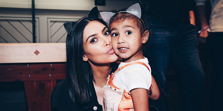 Kim Kardashian befasohet nga vajza e saj shtatëvjeçare