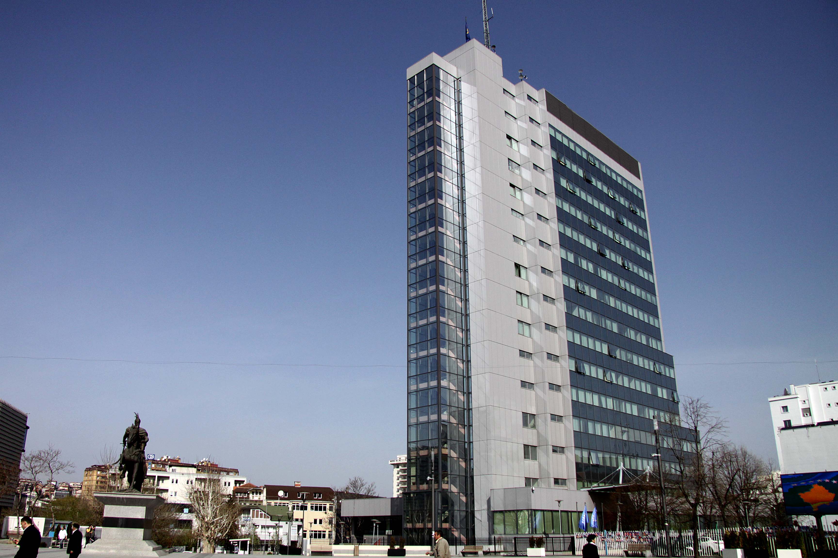 Sot mblidhet komiteti për vlerësimin e situatës me COVID-19