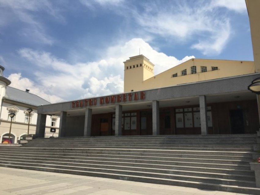 Sot Dita Botërore e Teatrit, Çeku uron artistët dhe premton kushte më të mira për ta