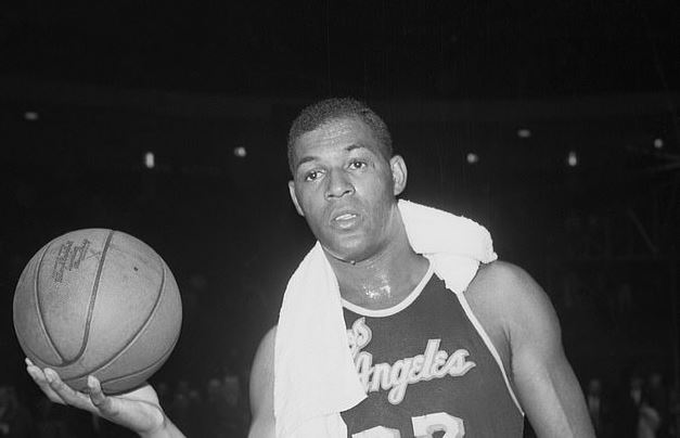 Vdes legjenda e basketbollit, Elgin Baylor