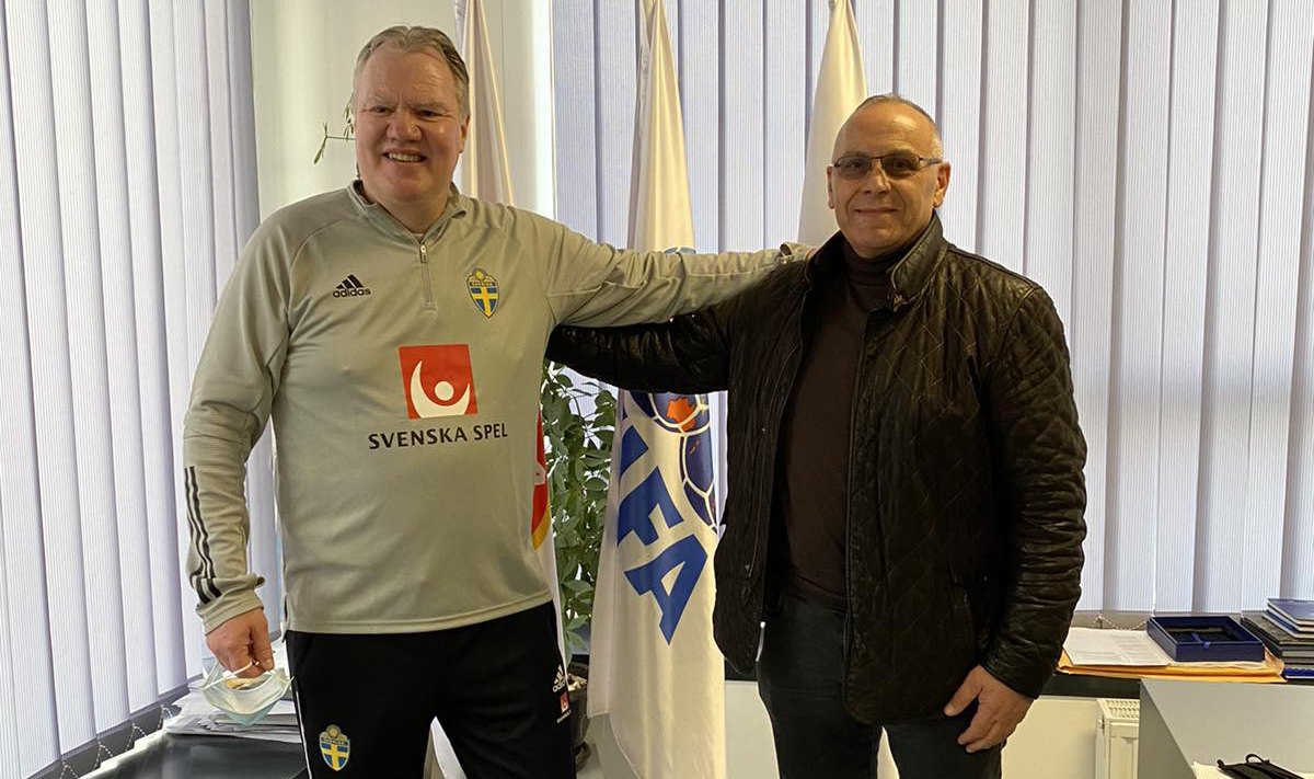 Presidenti i Federatës së Futbollit të Suedisë vizitoi FFK-në dhe Kampin në Hajvali