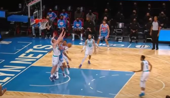 Nets fiton ndaj Hornets (VIDEO)