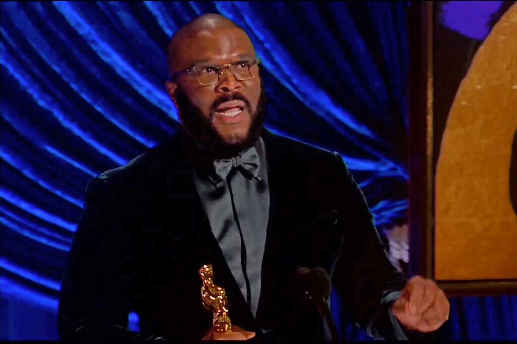 Çmimin special në Oscars 2021 e merr aktori Tyler Perry: Qëndroni në mes, aty ndodh ndryshimi