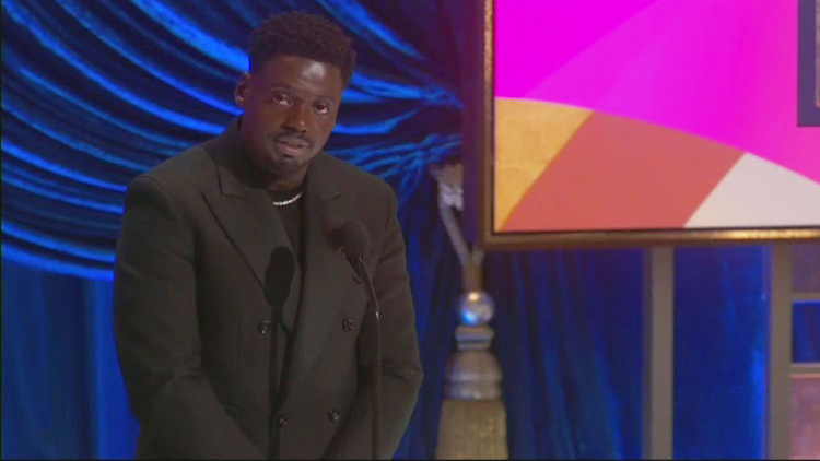 Daniel Kaluuya Oscarin ia kushton aktivistit Fredrick Allen Hampton