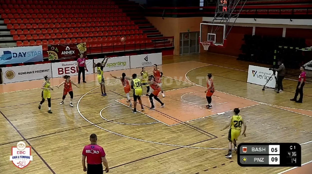 Penza merr fitoren e parë ne finale (VIDEO)