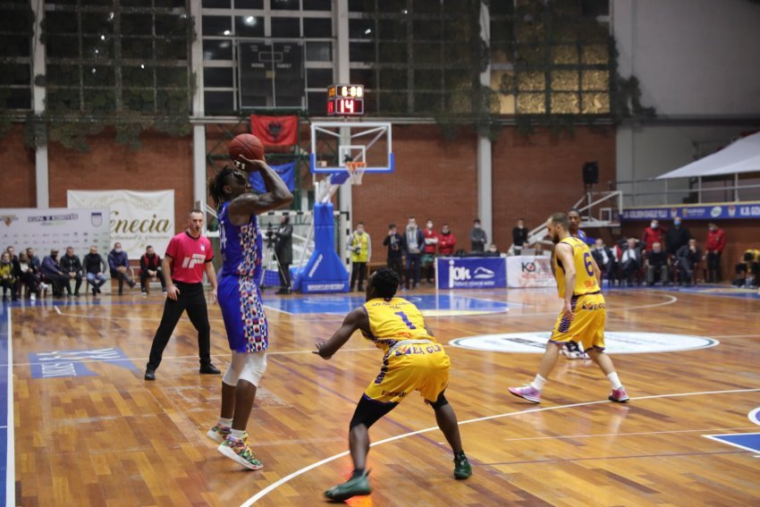 Sot zhvillohen ndeshjet e dyta çerekfinale në Five Star Superligën e Basketbollit të Kosovës      