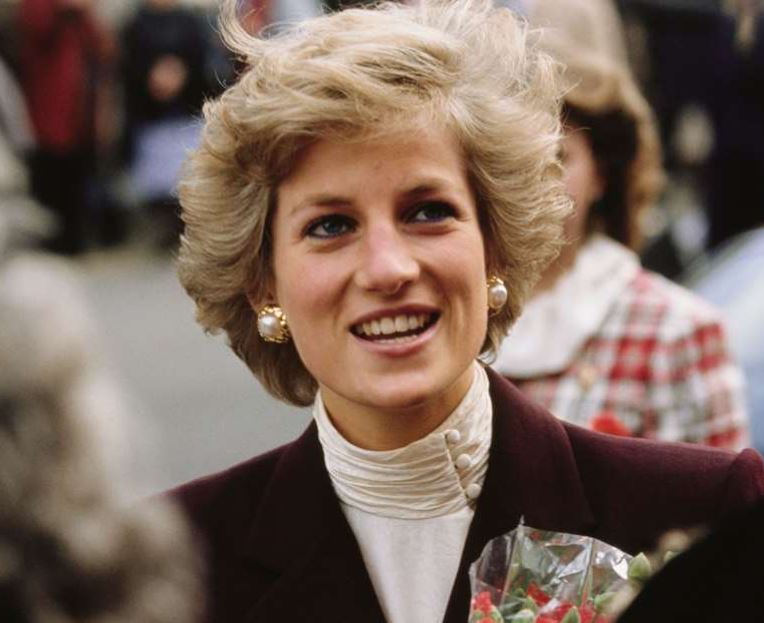 Diana, Princesha e Uellsit, do të nderohet me pllakën blu në Londër
