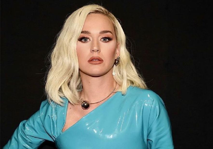 Katy Perry blen shtëpi 15 milionë dollarëshe