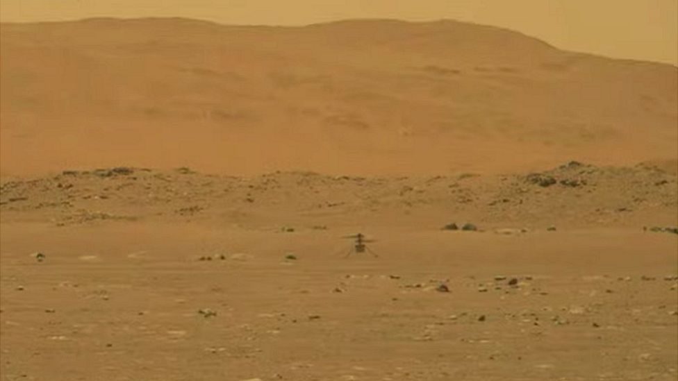 Nasa me sukses ngrit dronin në Mars