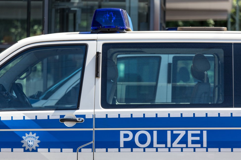Raporton në polici se gjeti një granatë, skuadra zbulon se ishte lodër seksi prej gome
