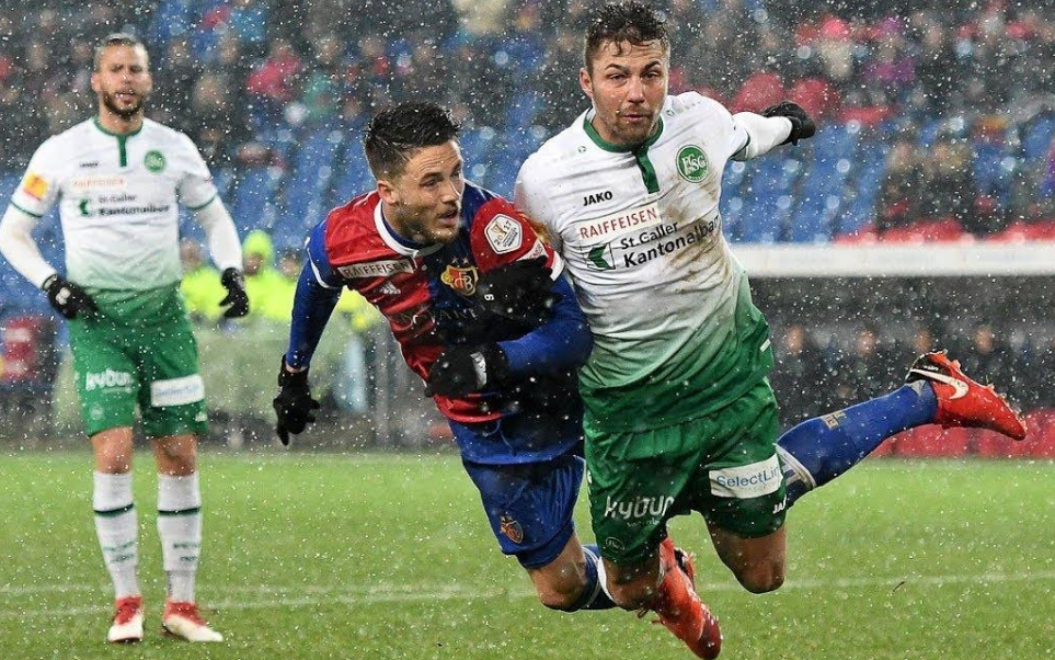 Zhegrova, Kasami dhe Abrashi zbresin në fushë në duelin e Baselit kundër St.Gallenit të Betim Fazlijit!