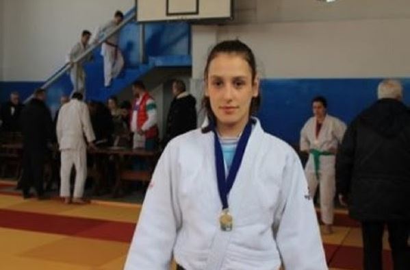 Përfundon ëndrra për medalje për Flaka Loxhën