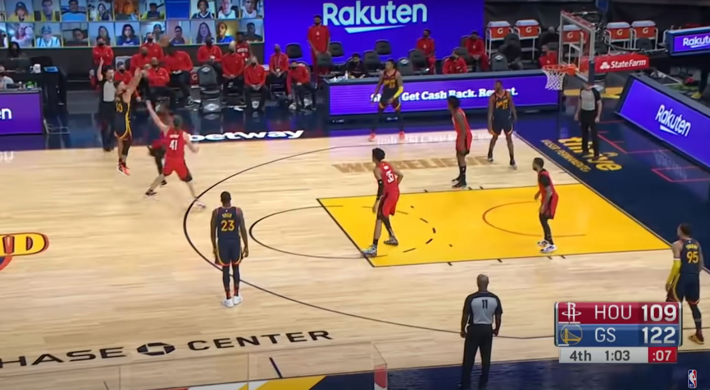 Këto janë të gjithë trepikëshat nga muaji historik i Stephen Curry (VIDEO)