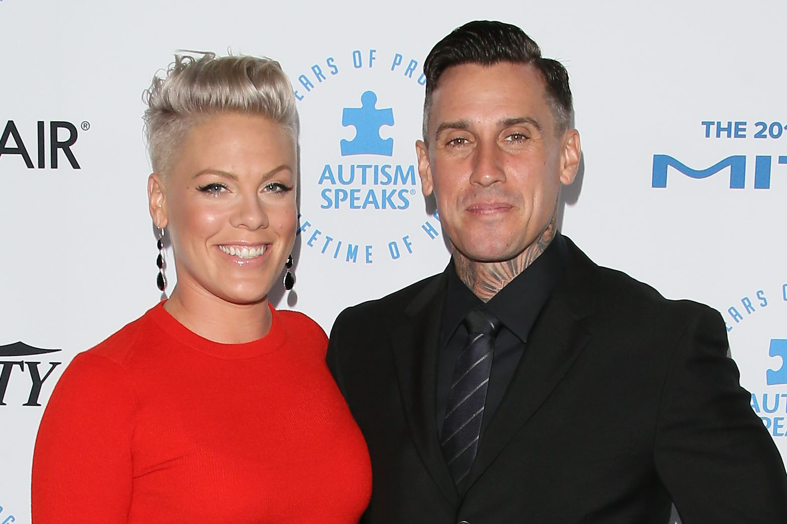 Pink zbulon sekretin e martesës pas 15 vjetësh me Carey Hart