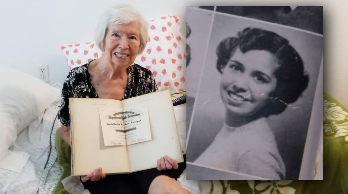 89-vjeçares i rikthehet diploma e shkollës së mesme e vitit 1950 (VIDEO)