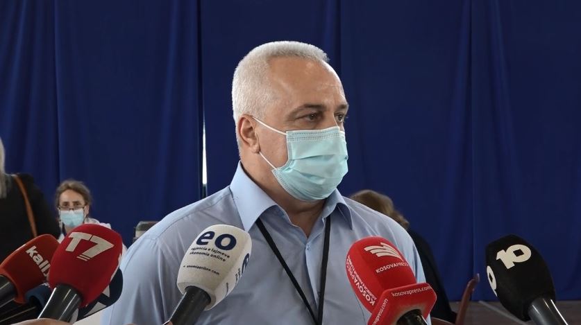 1 mijë e 900 mantelbardhë vaksinohen për tri ditë