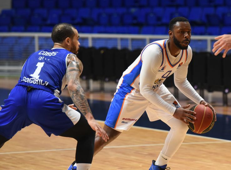 Dy rivalët lokalë hapin fazën gjysmëfinale në ABA Ligë