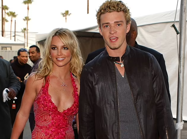 Justin Timberlake premton “mbështetje absolute” për ish të dashurën e tij, Britney Spears