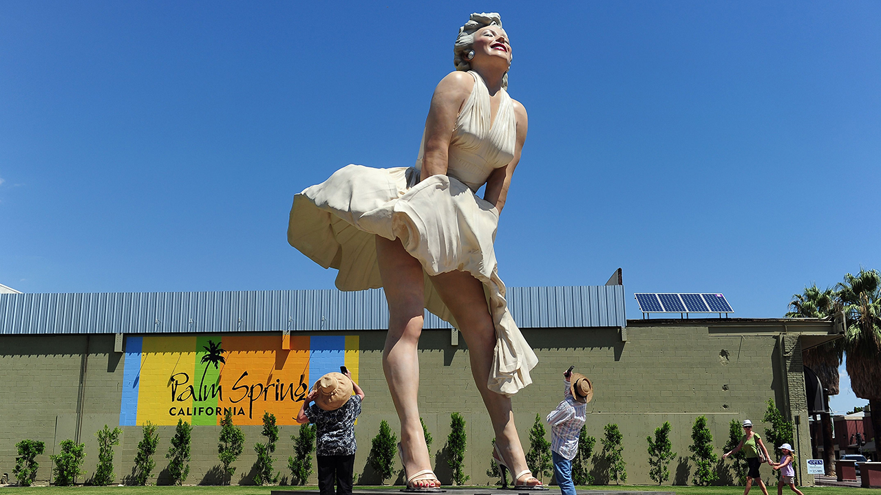 Polemika mbi statujën e Marilyn Monroe në SHBA