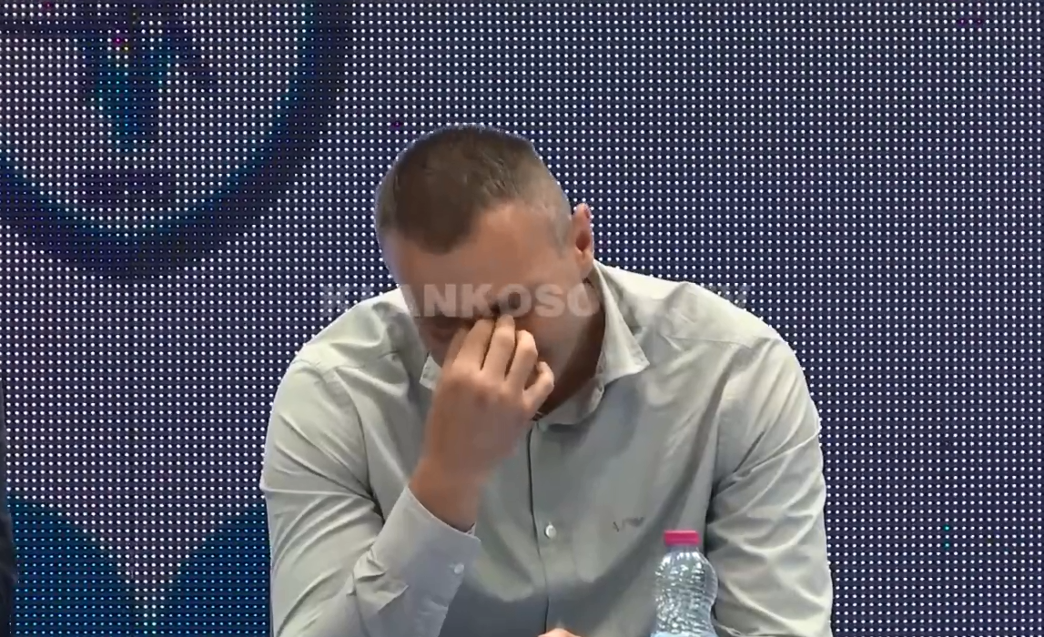 Edmond Azemi me lot në sy i thotë lamtumirë karrierës si basketbollist (VIDEO)