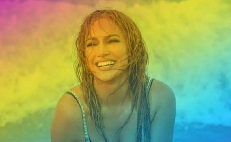 Me foto joshëse nga plazhi,  Jenifer Lopez tregon mbështetjen për komunitetin LGBTI