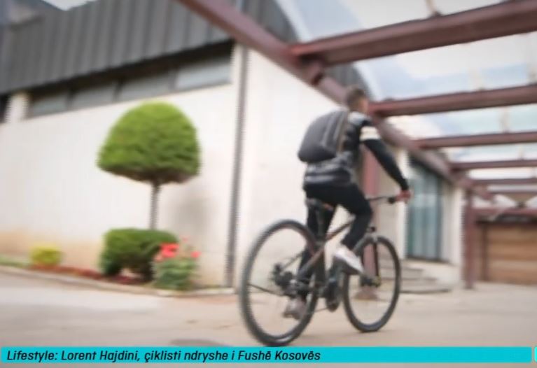 Lorent Hajdini, çiklisti ndryshe i Fushë Kosovës (VIDEO)