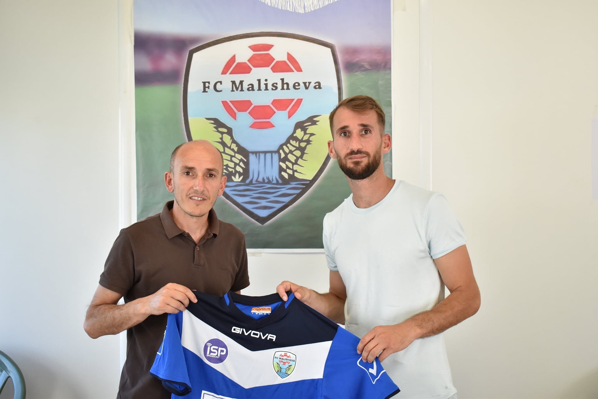 Azem Bejta prezantohet tek KF Malisheva