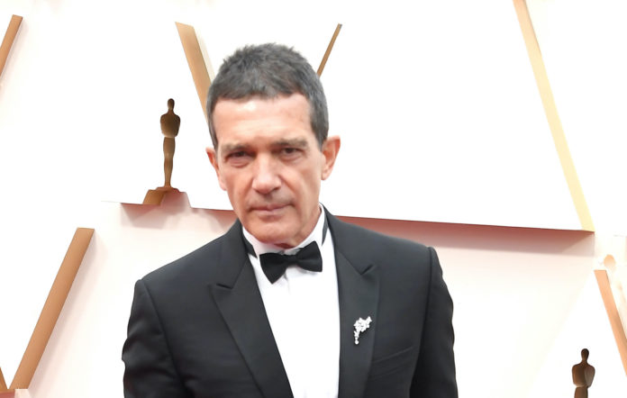 Banderas i bashkohet kastit të “Indiana Jones 5”