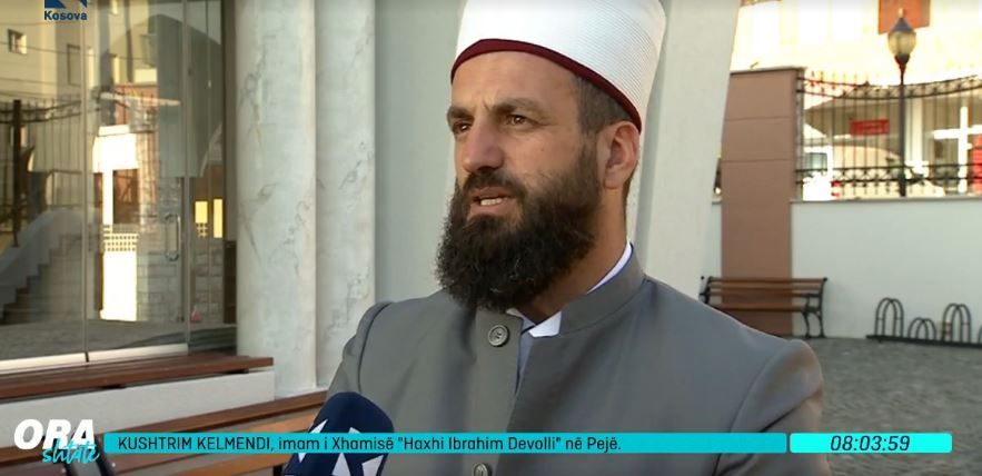 Imami Kushtrim Kelmendi tregon se si u organizua falje e Bajramit në xhaminë "Haxhi Ibrahim Devolli"