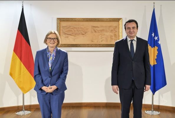 Kurti takohet me Schutz, flasin për procesin e Berlinit