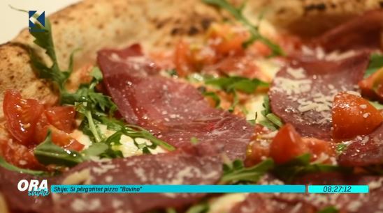 Si përgatitet pizza “Bovino”? (VIDEO)
