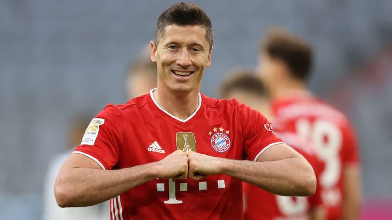 Chelsea ofron 50 milionë funte për Lewandowski-n