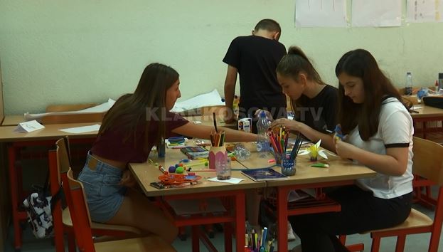 Nxënësit e Prishtinës në shkollë verore te “Teach for Kosova” - 31.07.2021 - Klan Kosova