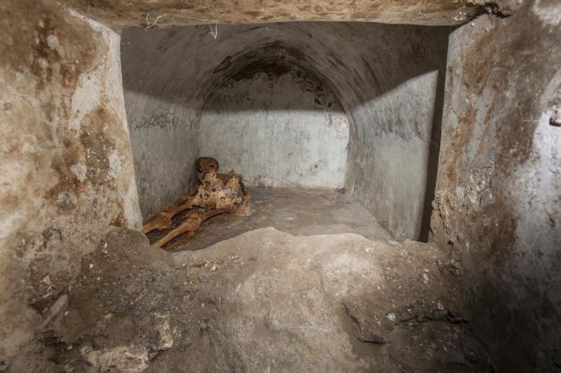 Arkeologët zbulojnë dëshmi të greqishtes në Pompei të Italisë (FOTO)
