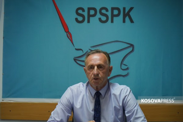 ​Azemi: Qeveria Kurti nuk po i realizon premtimet, punëtorët janë të zhgënjyer
